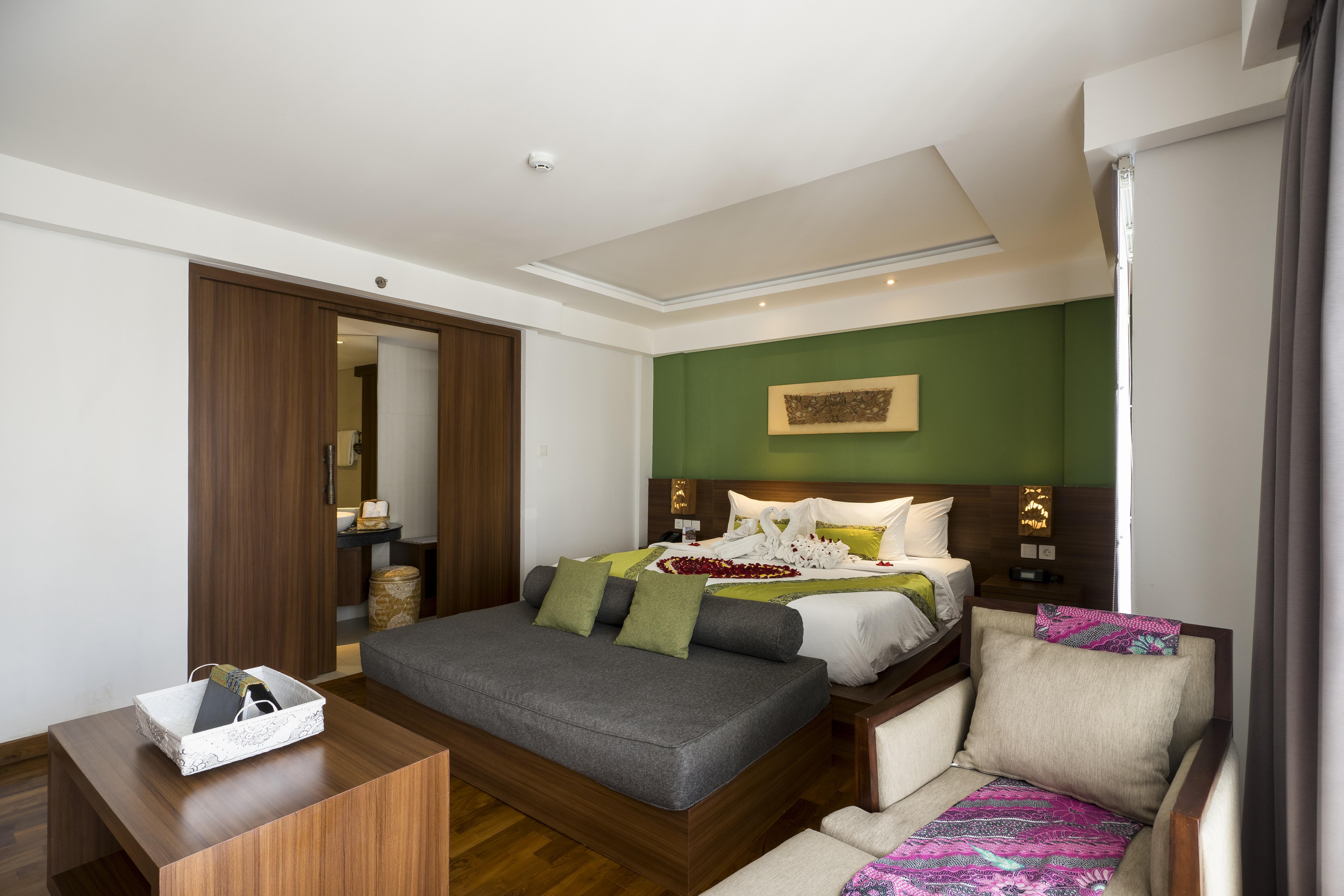 The Aveda Boutique Hotel - CHSE Certified Seminyak Extérieur photo