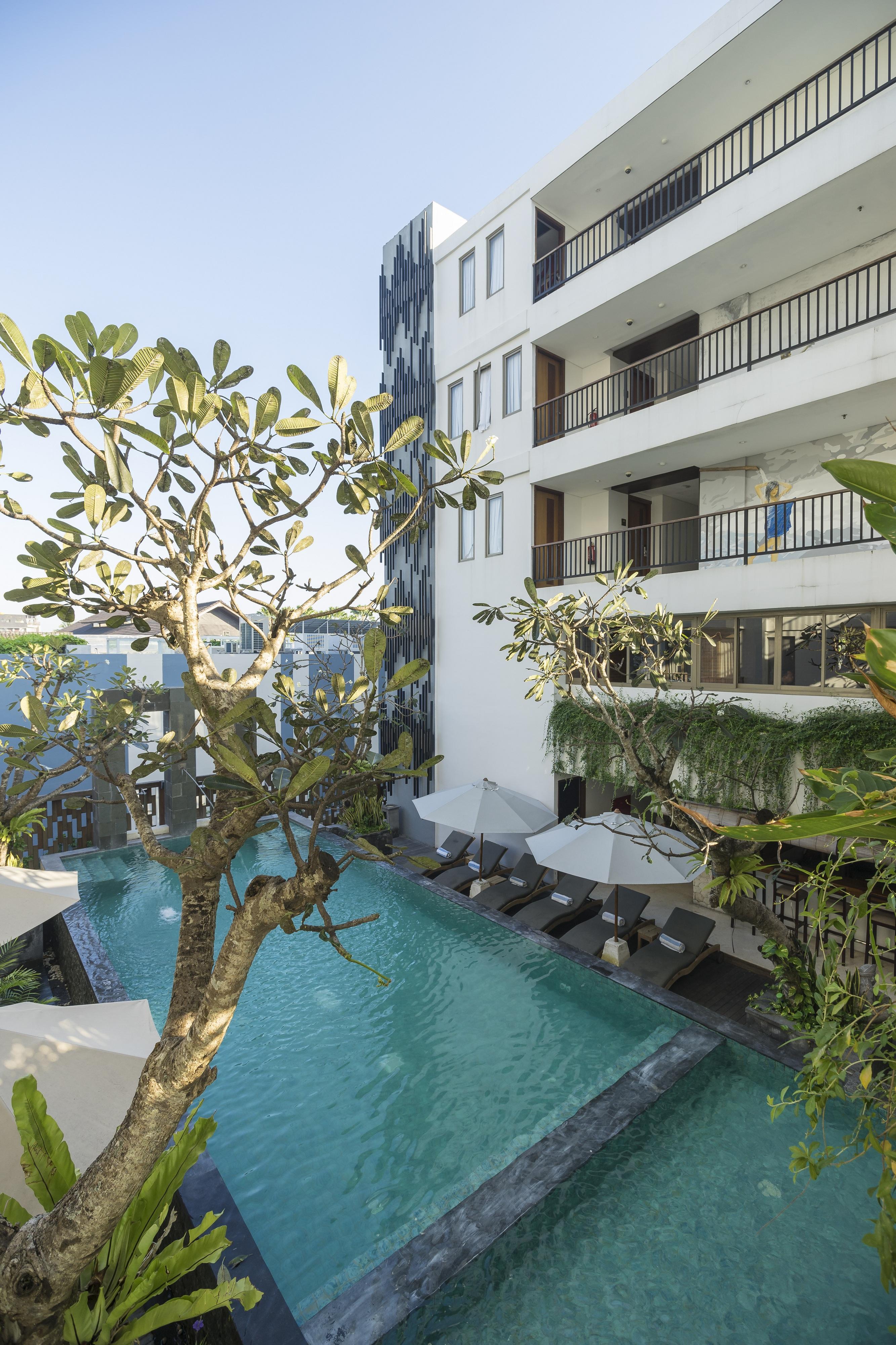 The Aveda Boutique Hotel - CHSE Certified Seminyak Extérieur photo