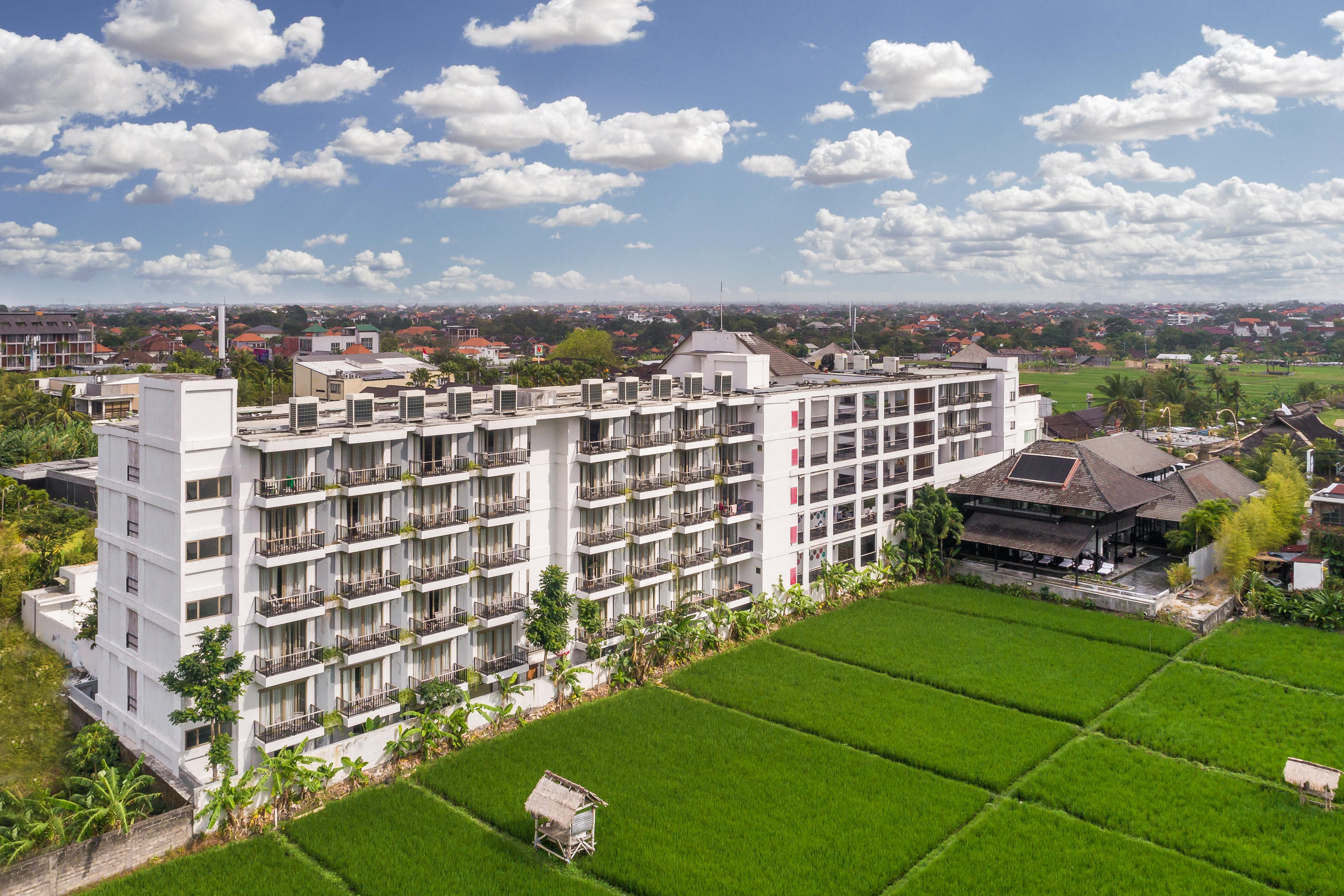 The Aveda Boutique Hotel - CHSE Certified Seminyak Extérieur photo